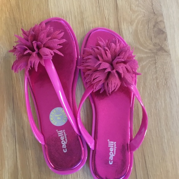 Sandals - Picture 3 of 3